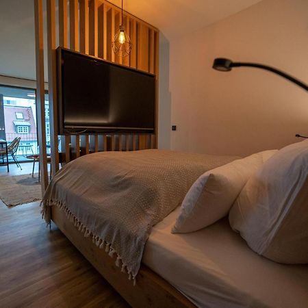 Full House Premium Apartments 耶拿 外观 照片