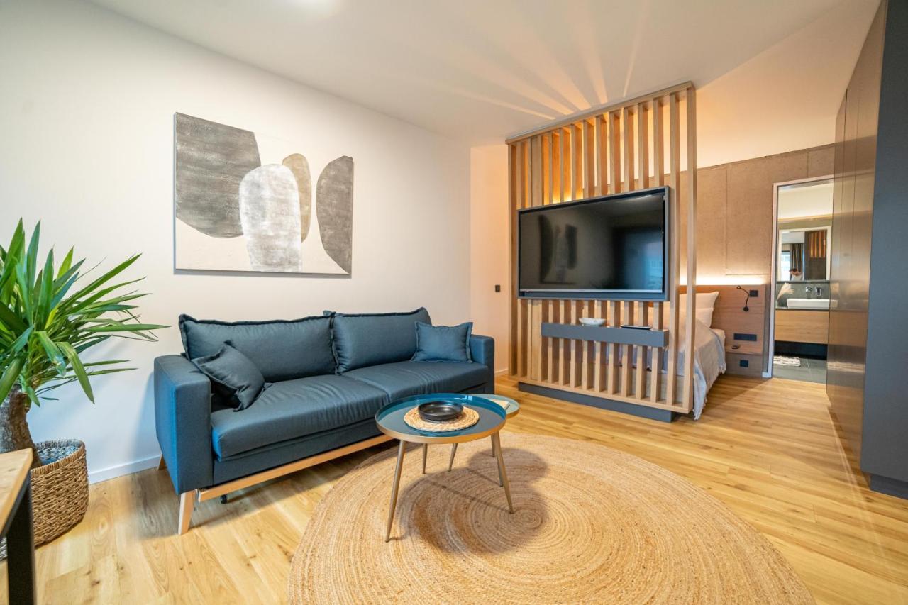 Full House Premium Apartments 耶拿 外观 照片