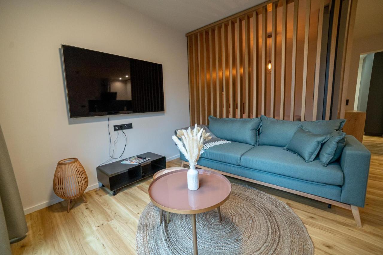 Full House Premium Apartments 耶拿 外观 照片